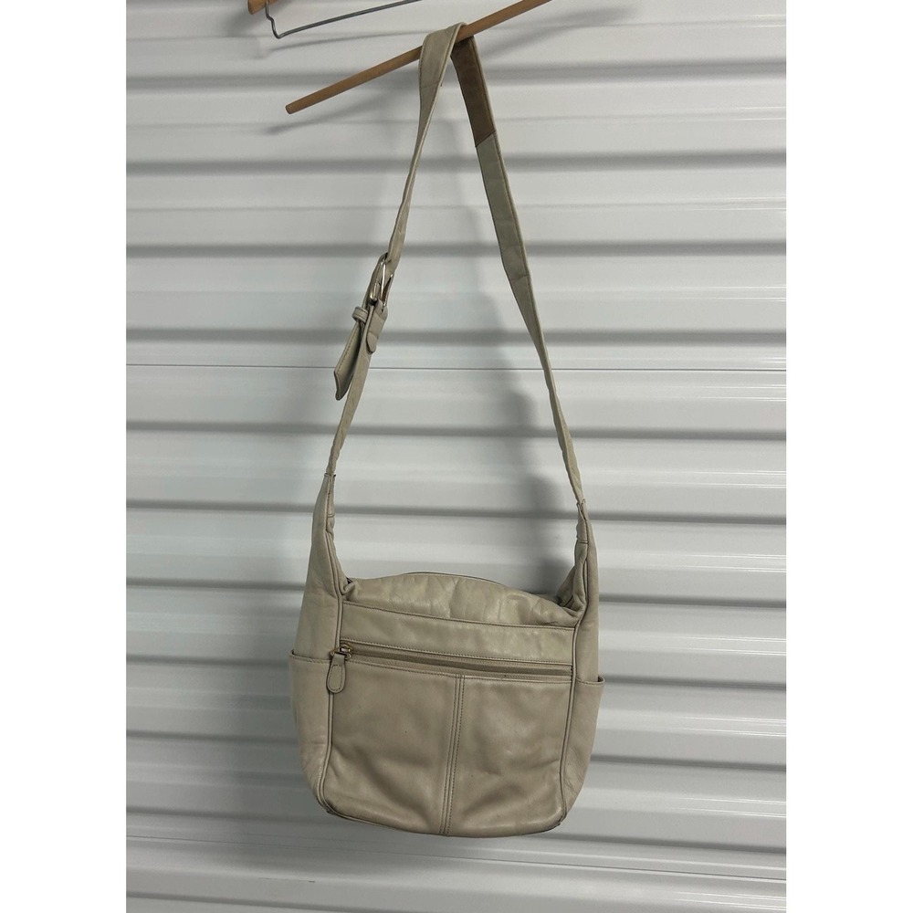 SAS San Antonio Shoes Leather Purse Shoulder Bag 1980s Vintage Winter White